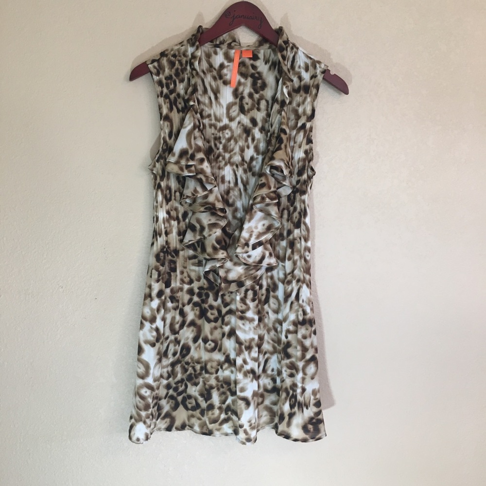 Animal print ruffle front sleeveless tunic blouse